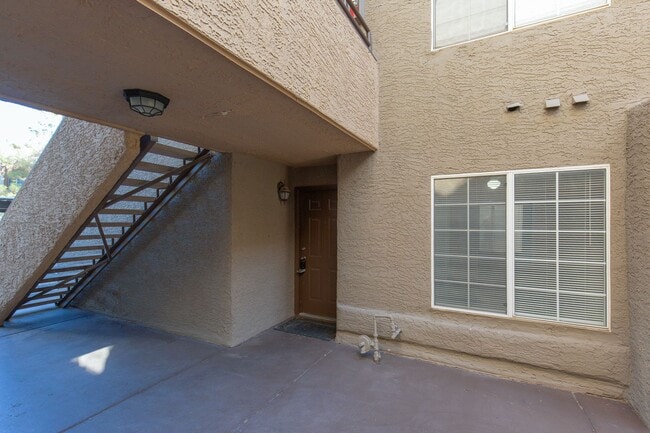 Photo - 3 Bedrooms Condo in a Guard Gated Summerlin Community
