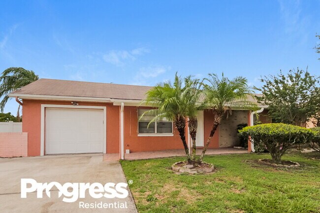 12127 Dakota Woods Ln