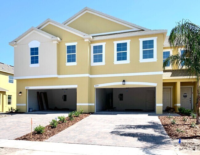 Building Photo - Townhome for Rent