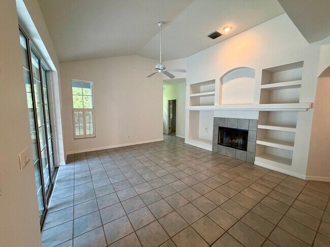 Photo - 4554 Shanewood Ct