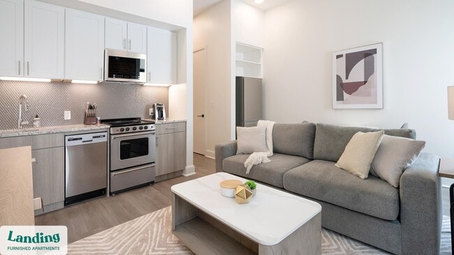 425 20th St S Unit 215