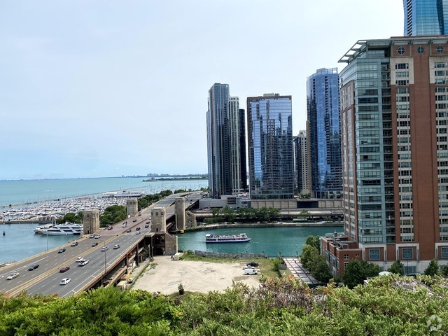 Building Photo - 474 N Lake Shore Dr Unit 2803 Rental