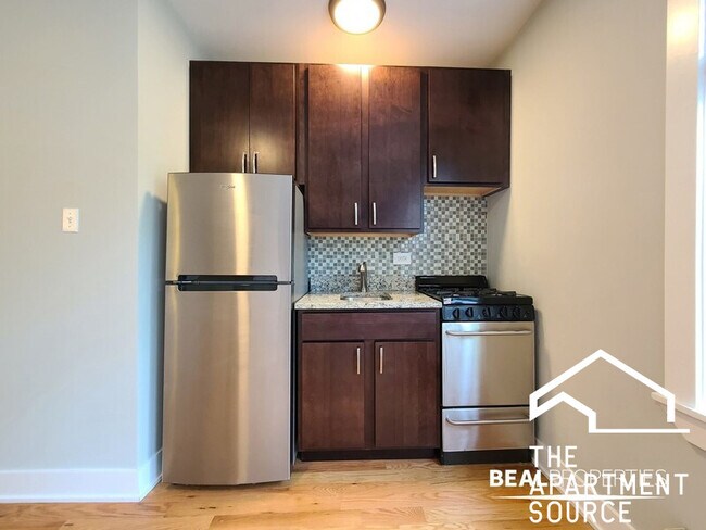 Photo - 4546 N Damen Ave Unidad 305