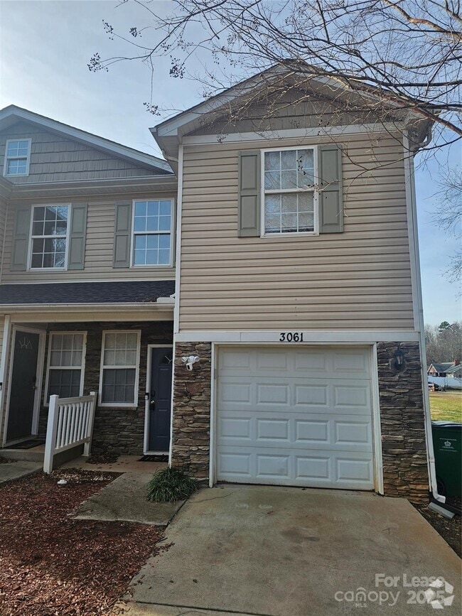 Building Photo - 3061 Hubbard Rd Rental