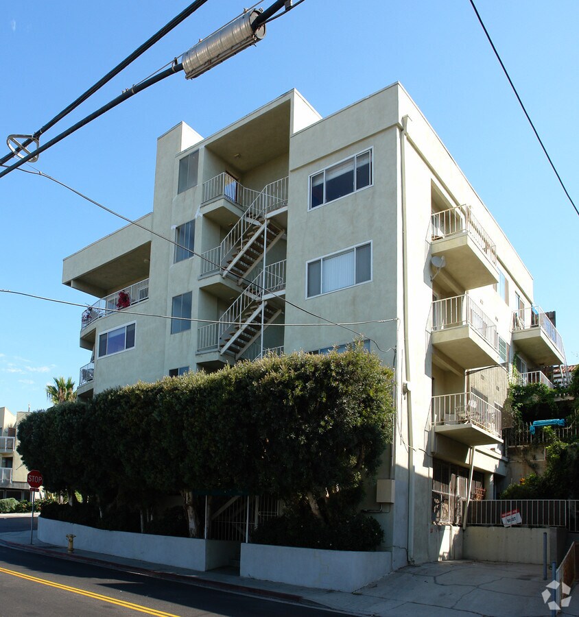The Ocean View Apartments - The Ocean View Apartments