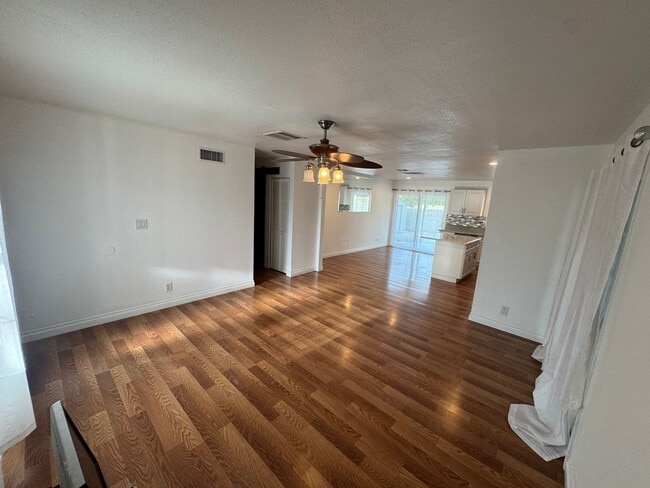 Photo - Beautiful 4 bedroom in West Lancaster