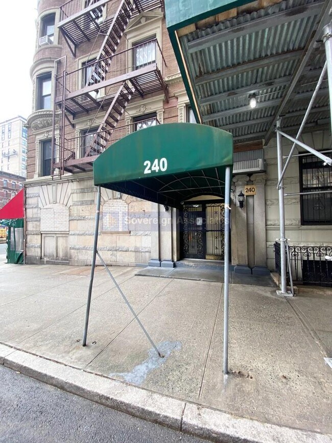 240 W 104th St Unit 6B