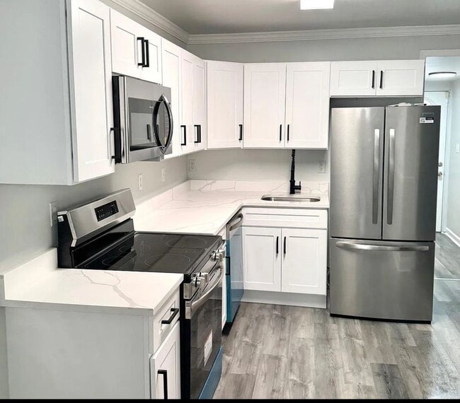 Building Photo - 222 S Carey St Rental