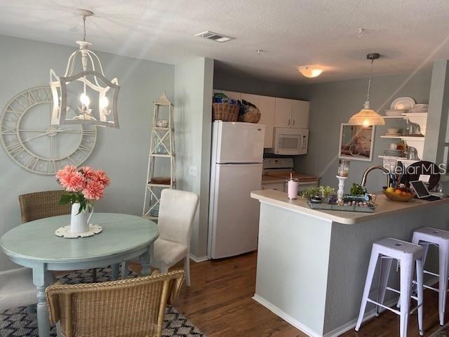 Photo - 850 S Tamiami Trl Unit 123