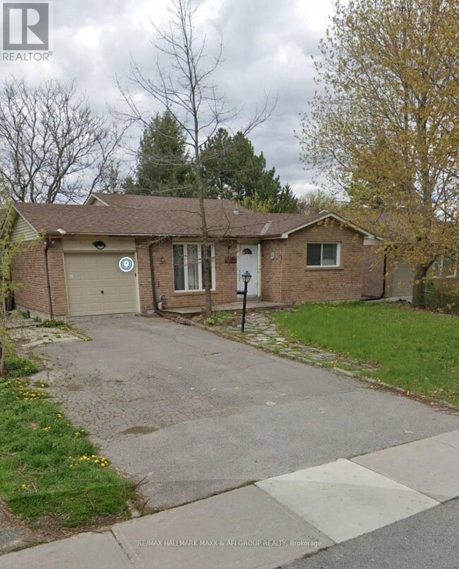 Photo - 715 Mountview Pl