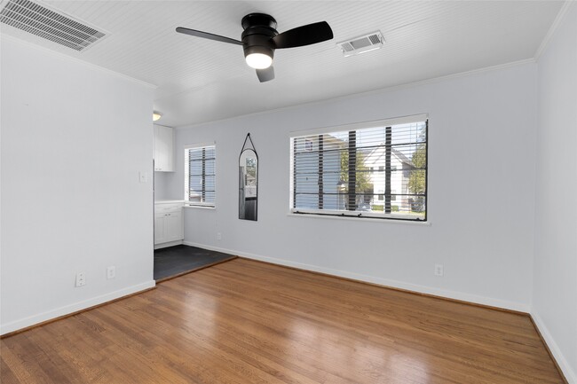 Photo - 214 Munford St Unidad B