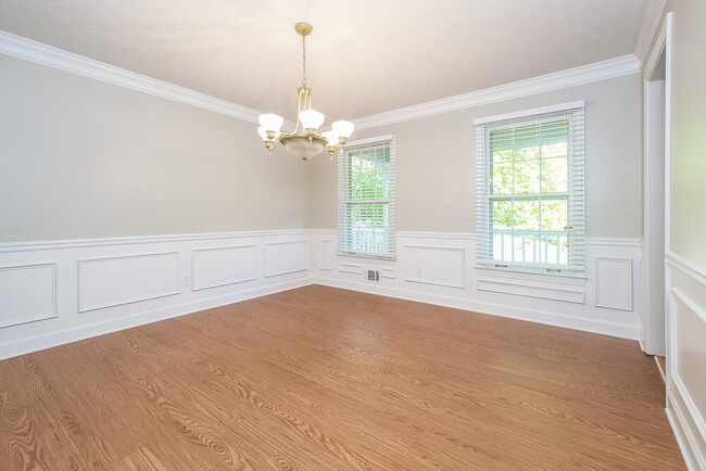 Photo - 1848 Kristen Mill Way