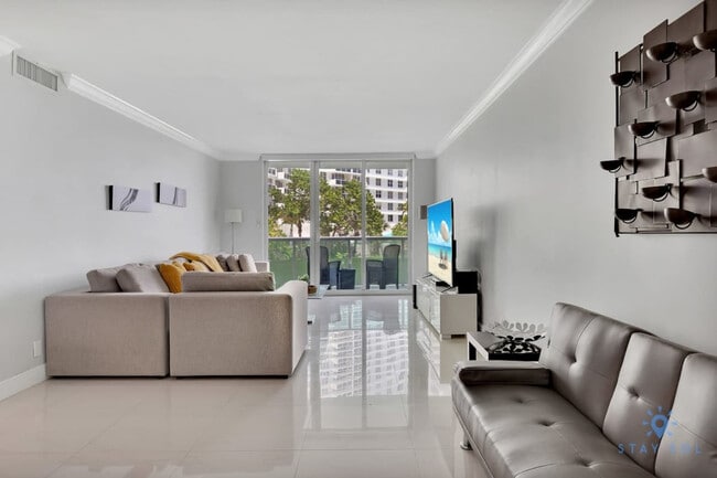 Photo - 3801 S Ocean Dr Unidad ID1227472P