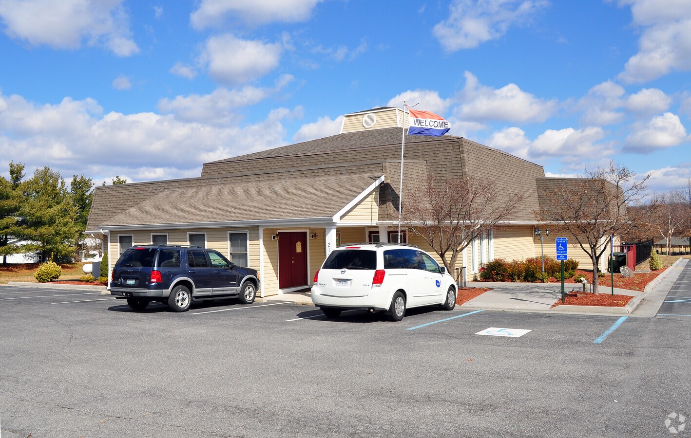 Photo - Regency Lakes