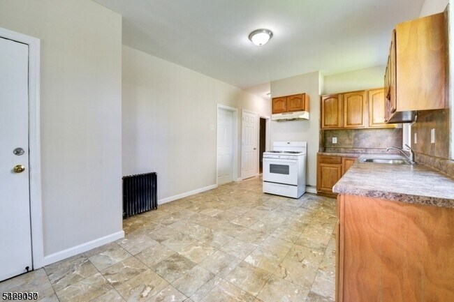 Photo - 307 21st St Unidad 2
