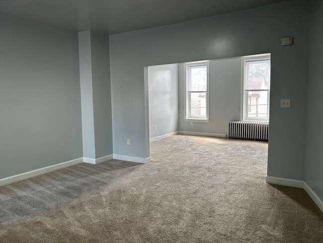 Photo - 643 S 9th St Unit Front