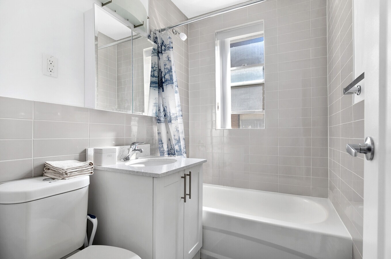 Photo - 151 St George St Unit 00507