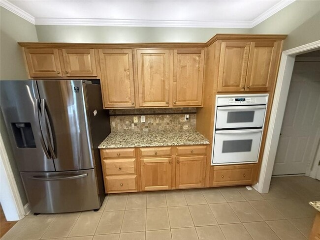 Photo - 5730 Devonshire Way