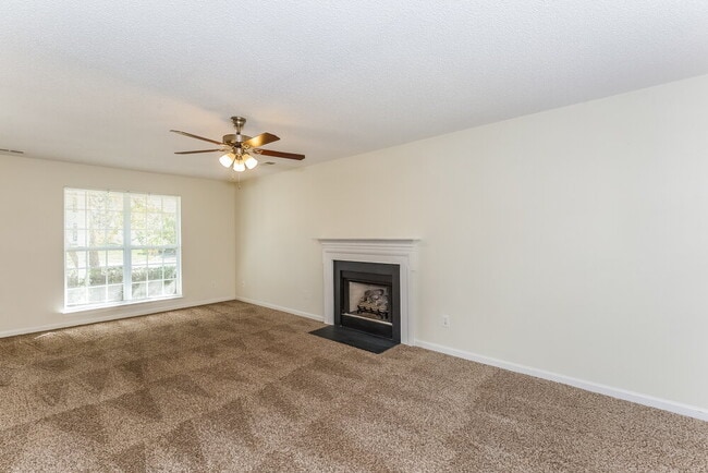 12527 Autumn Blaze Dr
