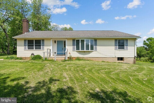 Building Photo - 13098 Picnic Woods Rd Rental