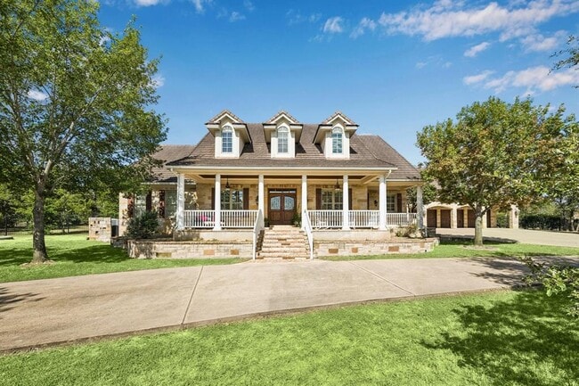 Building Photo - 8403 Horseshoe Ledge