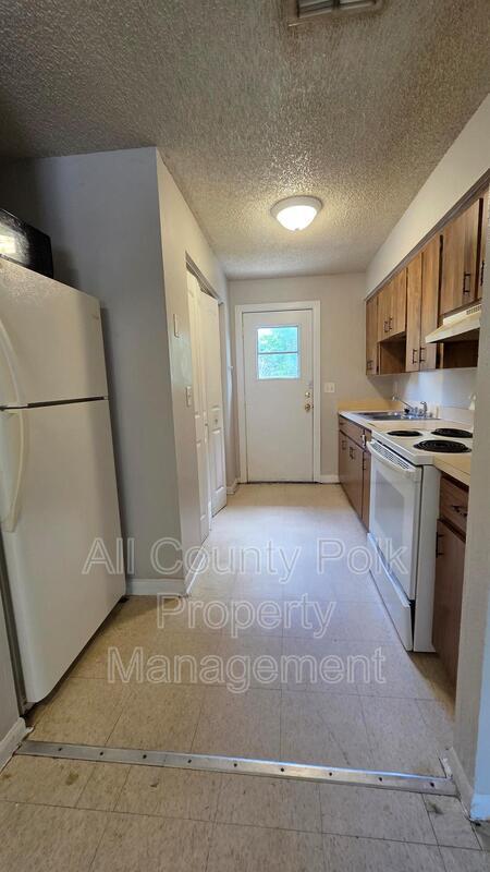 Photo - 2929-2929 9 Iron Dr