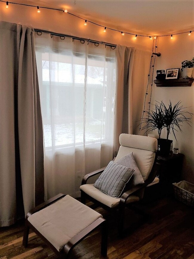 Photo - 1716-1718 Morningside Dr Unit 1718