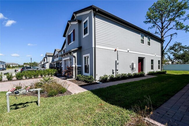 Photo - 310 Cedar Bark Ln