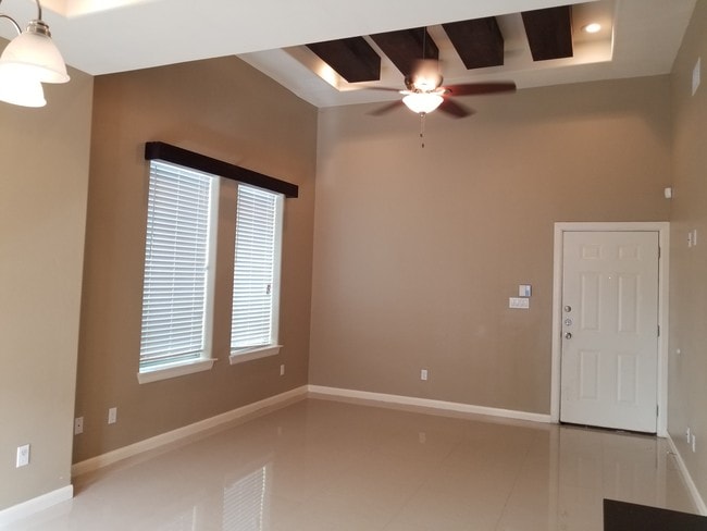 1428 Leann Rimes Rd Unit B