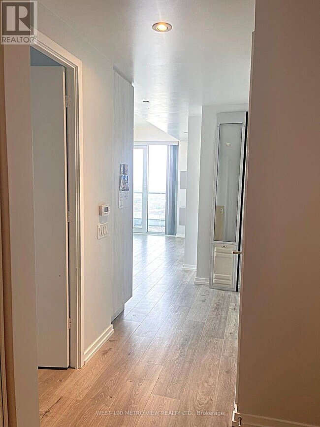 Photo - 1000 Portage Pkwy Unit 2205
