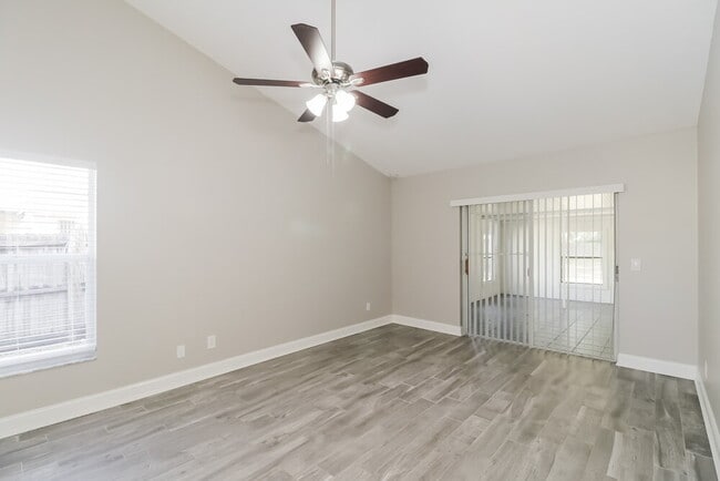 Photo - 10324 Ashley Oaks Dr