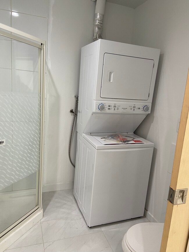 Washer Dryer in the unit