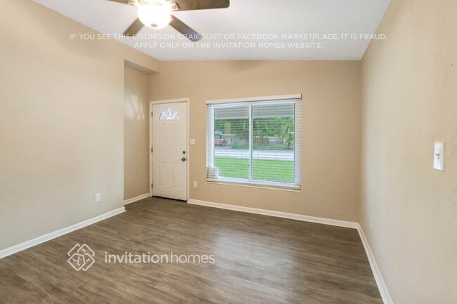 Photo - 1320 54th Ave N