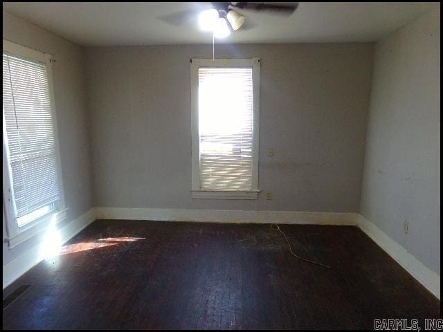 Photo - 2022 Howard St