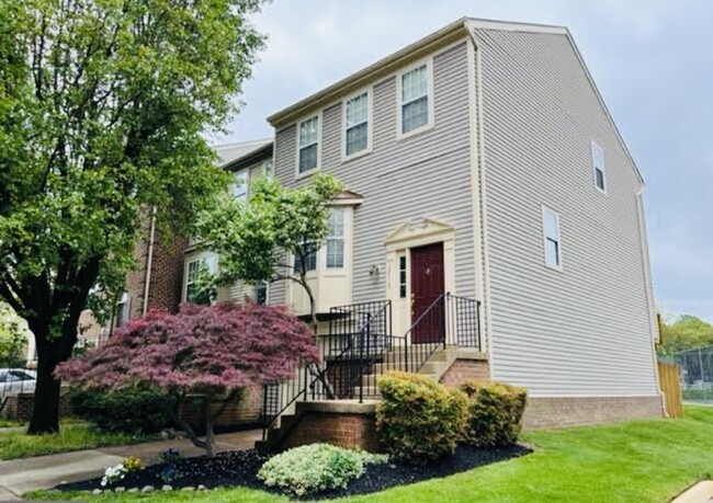 Photo - 13713 Crystalford Ct Townhome