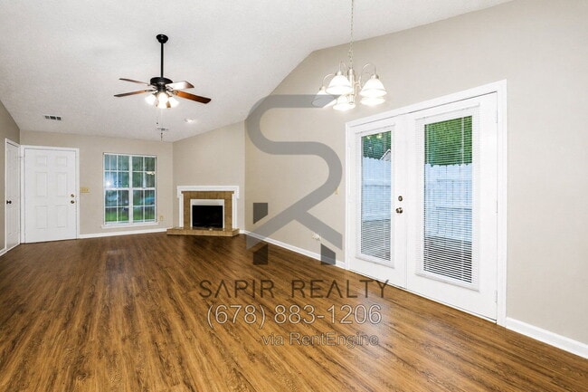 Photo - 1038 Kennesborough Rd NW