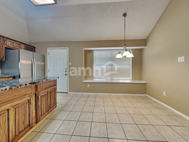 Photo - 11601 Wingfield Ln