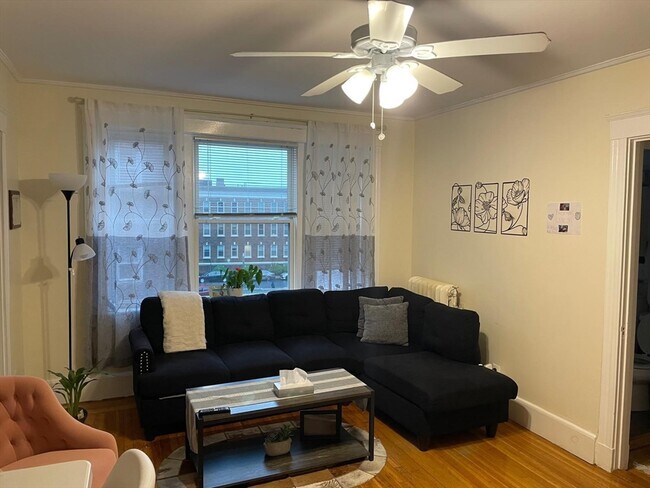 Photo - 1607 Commonwealth Ave Condo Unit 27
