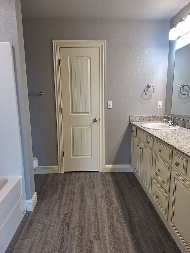 Photo - 3 bedroom Duplex