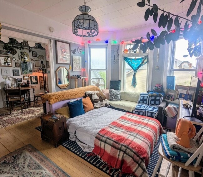 Photo - 1802 W 3rd St Unidad 1 Main