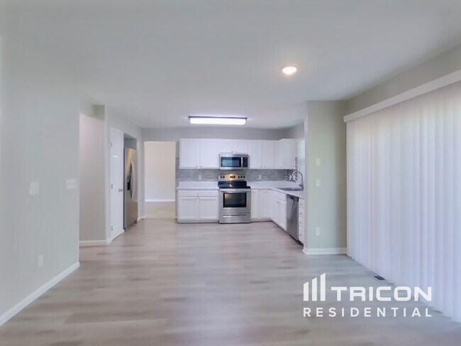Photo - 2536 Bayview Dr