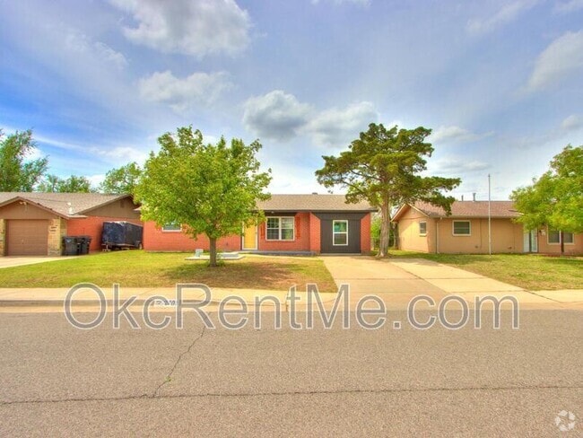 Building Photo - 2701 Yorkshire Ave Rental