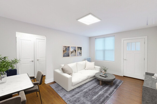Lindcrest Apartments
