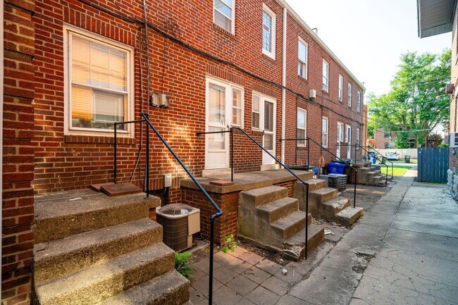 Photo - 83 W 1st Ave