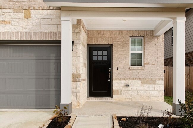 Photo - 7922 Alset Dr