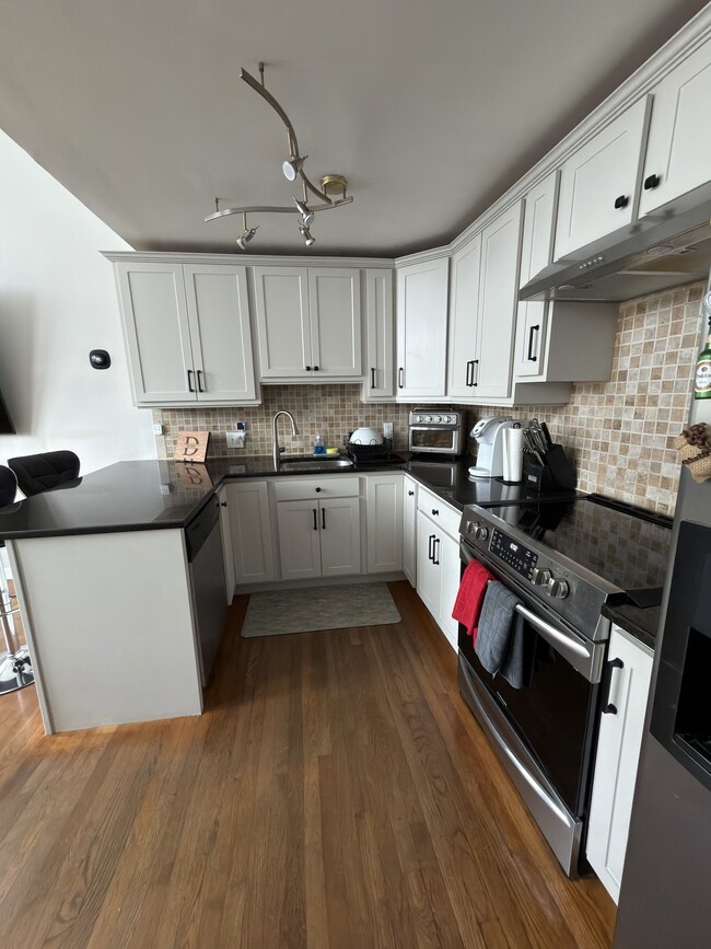 Photo - 48 Washington Ave Unit 102