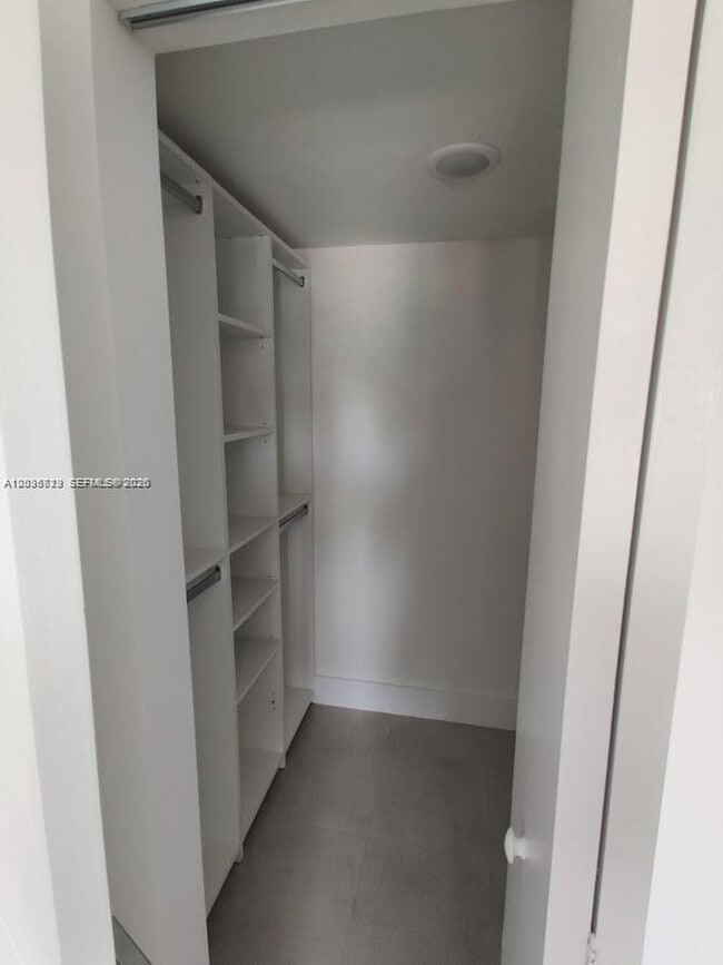 Photo - 3755 NE 167th St Unit 25