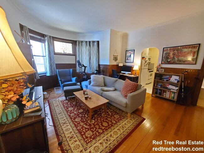 1738 Beacon St Unit 2