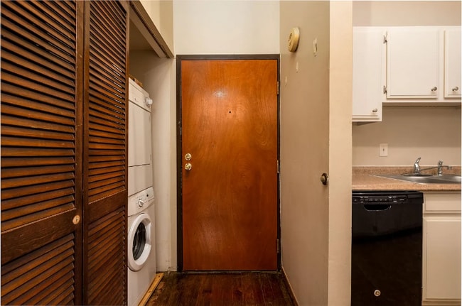 Photo - 107 S Front St Unit 41