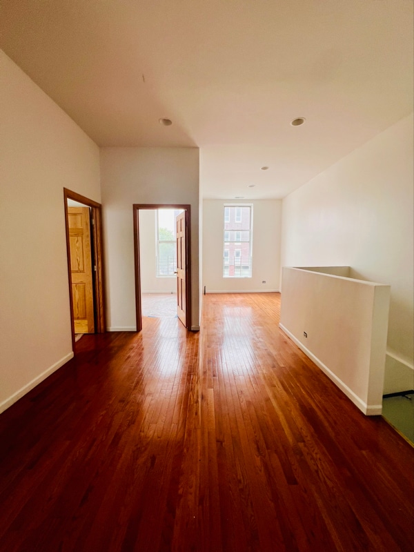 Photo - 2659 W North Ave Unidad Residential